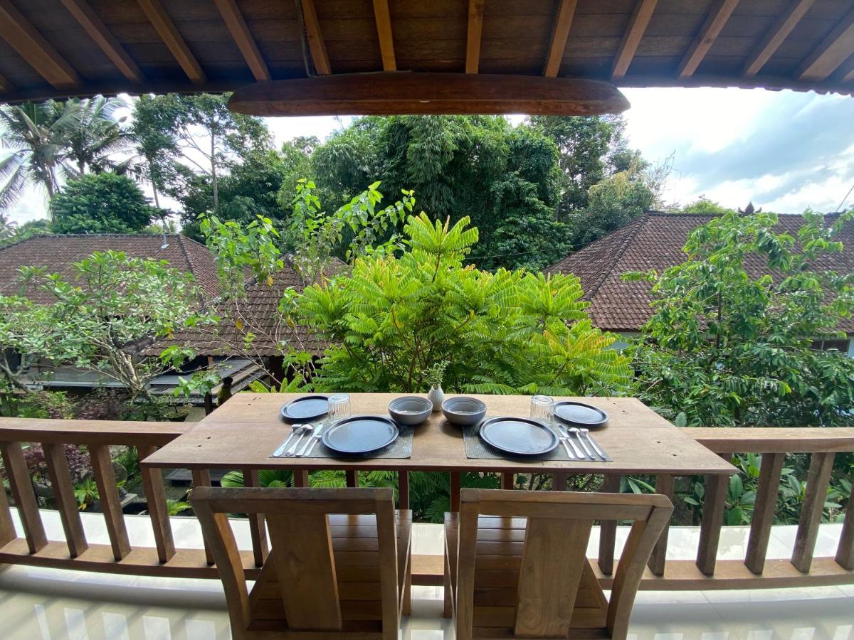 Umah Nik Kepitu Apartment Gianyar  Bagian luar foto