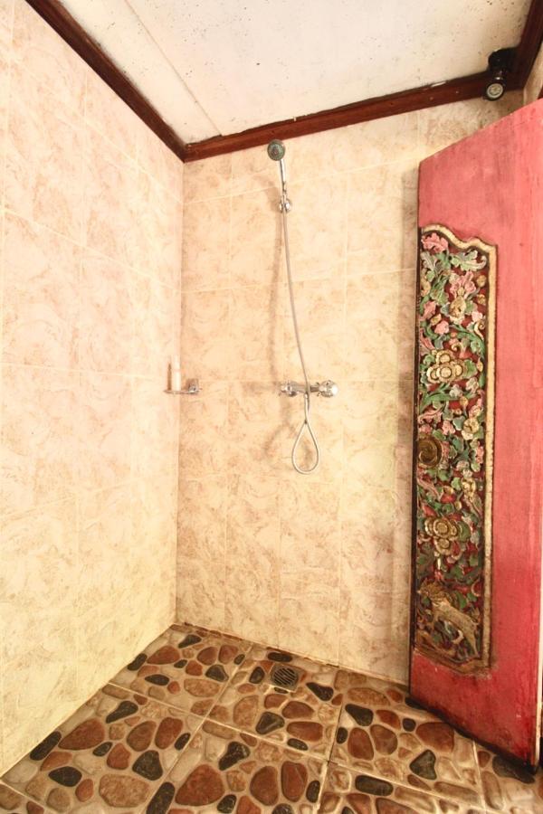 Umah Nik Kepitu Apartment Gianyar  Bagian luar foto