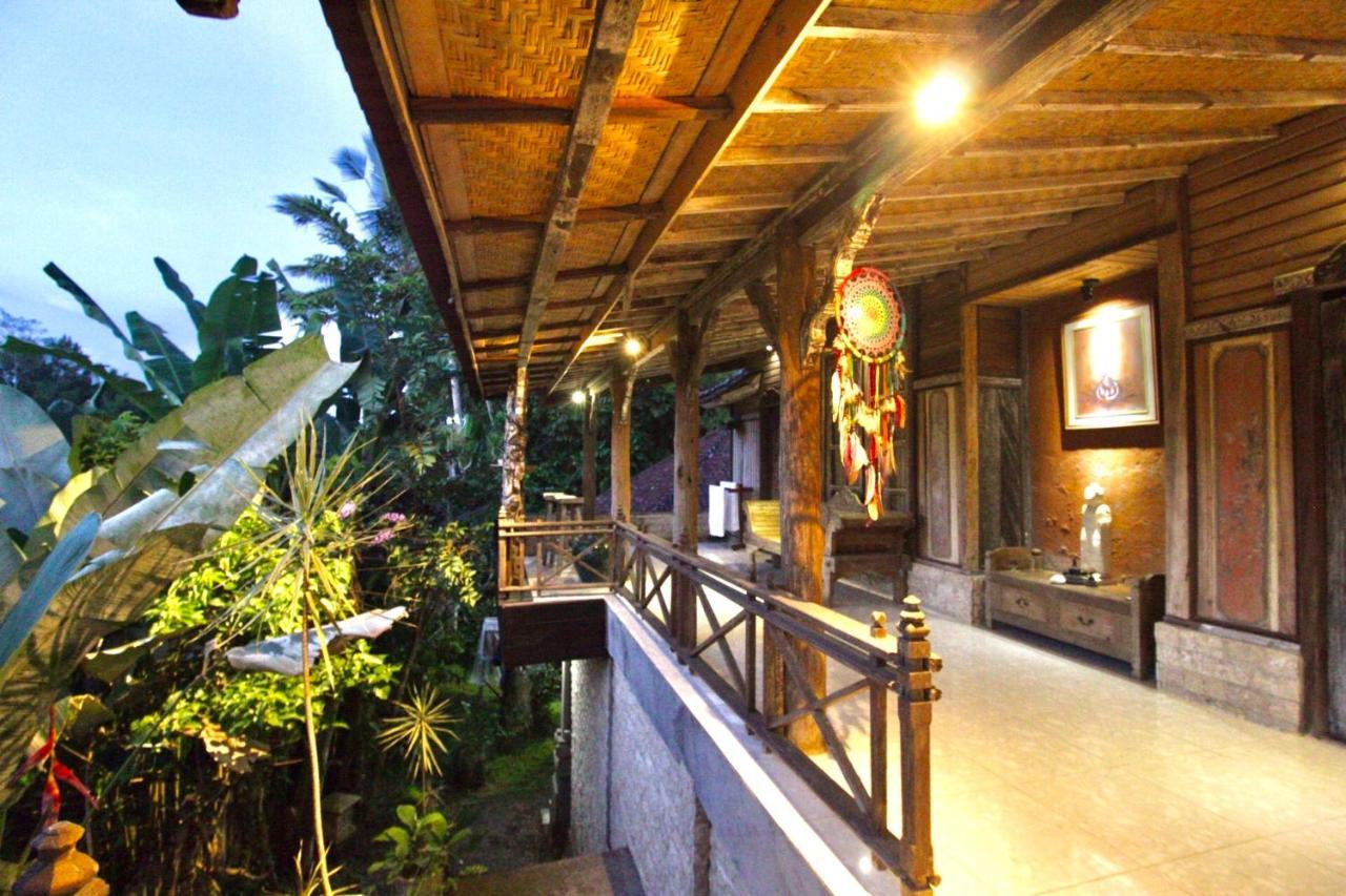 Umah Nik Kepitu Apartment Gianyar  Bagian luar foto
